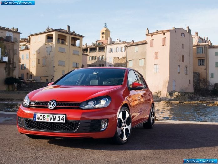 2010 Volkswagen Golf Gti - фотография 13 из 45 2010 Volkswagen Golf Gti - фотография 13 из 45