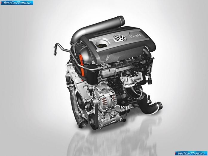 2010 Volkswagen Golf Gti - фотография 43 из 45