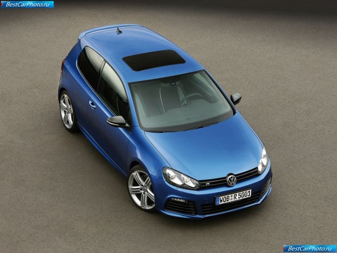 2010 Volkswagen Golf R - фотография 8 из 60 2010 Volkswagen Golf R - фотография 8 из 60