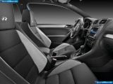 volkswagen_2010-golf_r_1600x1200_040.jpg