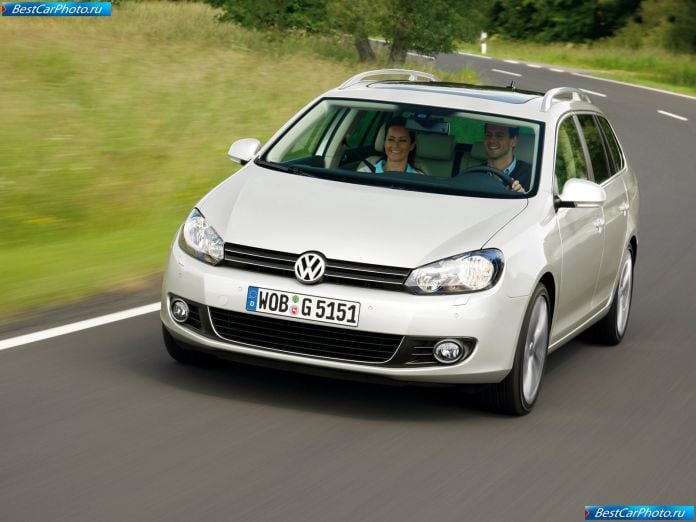 2010 Volkswagen Golf Variant - фотография 10 из 47