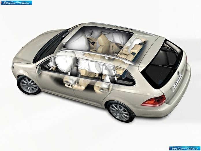 2010 Volkswagen Golf Variant - фотография 39 из 47