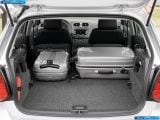 volkswagen_2010-polo_1600x1200_075.jpg