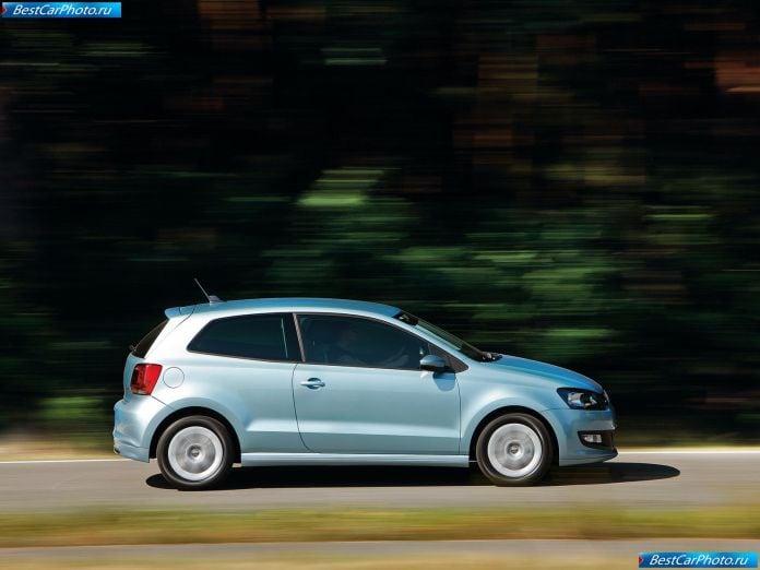 2010 Volkswagen Polo Bluemotion - фотография 9 из 14