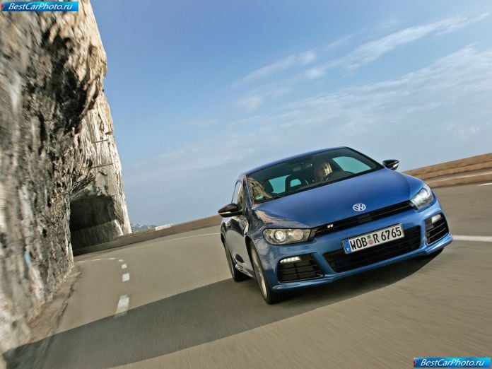 2010 Volkswagen Scirocco R - фотография 8 из 44 2010 Volkswagen Scirocco R - фотография 8 из 44