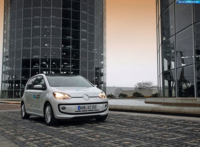 2009 Volkswagen E-up Concept - фотография 35 из 48