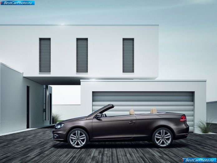 2011 Volkswagen Eos - фотография 14 из 29