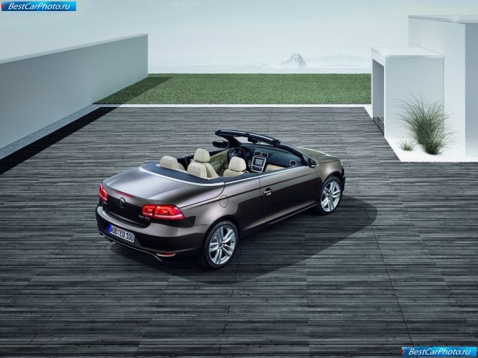 2011 Volkswagen Eos - фотография 23 из 29