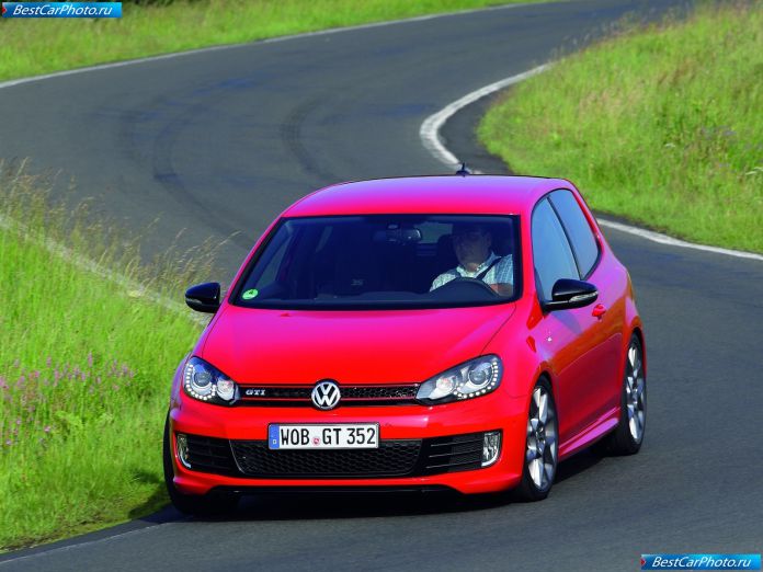 2011 Volkswagen Golf Gti Edition 35 - фотография 3 из 12 2011 Volkswagen Golf Gti Edition 35 - фотография 3 из 12