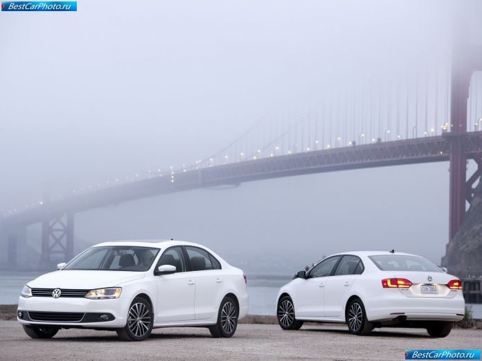 2011 Volkswagen Jetta - фотография 55 из 85