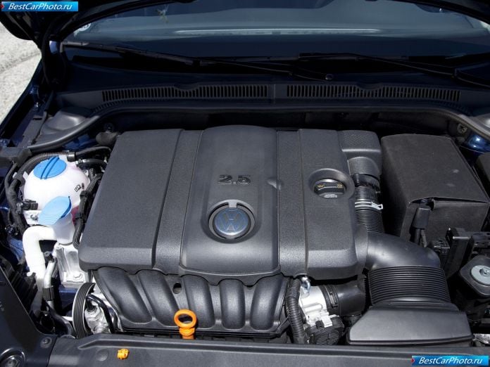 2011 Volkswagen Jetta - фотография 65 из 85