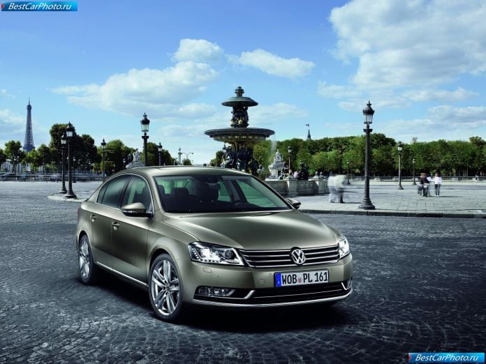 2011 Volkswagen Passat - фотография 7 из 35