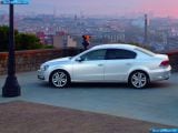 volkswagen_2011-passat_1600x1200_009.jpg