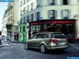 volkswagen_2011-passat_estate_1600x1200_009.jpg
