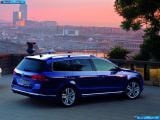 volkswagen_2011-passat_estate_1600x1200_010.jpg