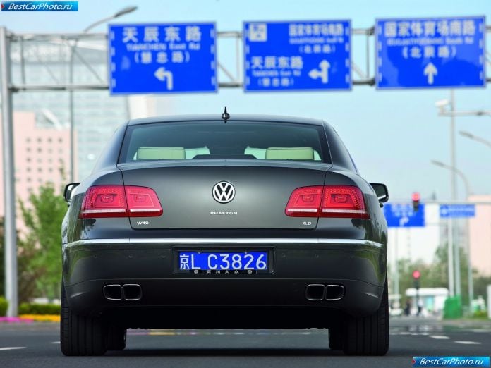 2011 Volkswagen Phaeton - фотография 27 из 47