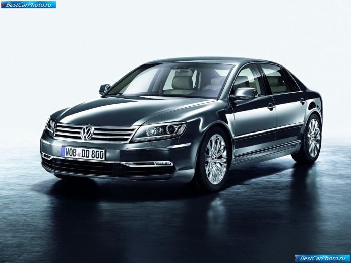 2011 Volkswagen Phaeton - фотография 30 из 47