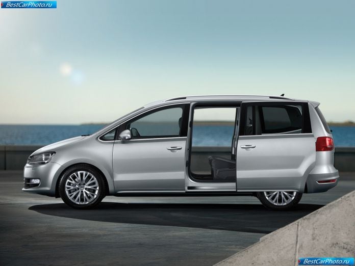 2011 Volkswagen Sharan - фотография 17 из 72