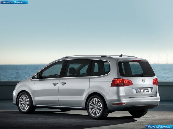 2011 Volkswagen Sharan - фотография 21 из 72