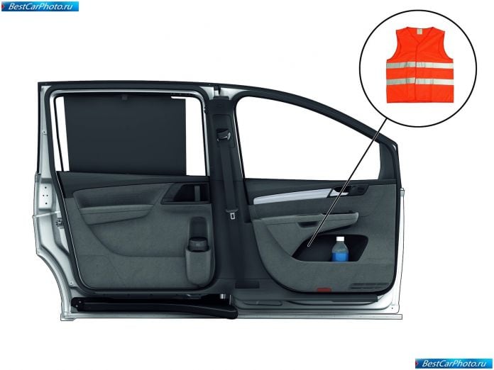 2011 Volkswagen Sharan - фотография 57 из 72