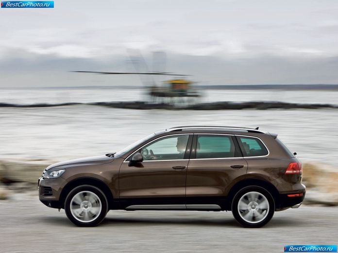 2011 Volkswagen Touareg - фотография 28 из 113 2011 Volkswagen Touareg - фотография 28 из 113
