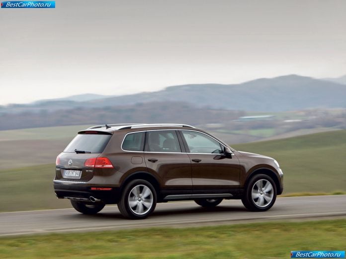 2011 Volkswagen Touareg - фотография 38 из 113 2011 Volkswagen Touareg - фотография 38 из 113