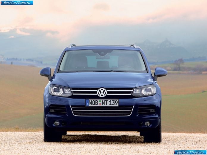 2011 Volkswagen Touareg - фотография 51 из 113