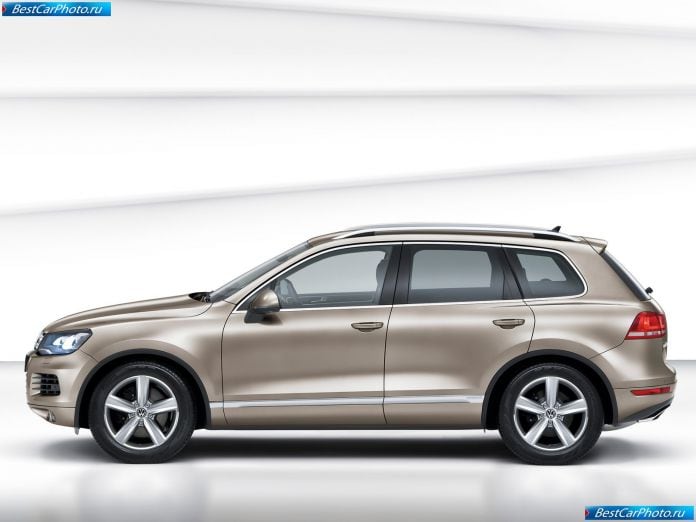 2011 Volkswagen Touareg - фотография 57 из 113