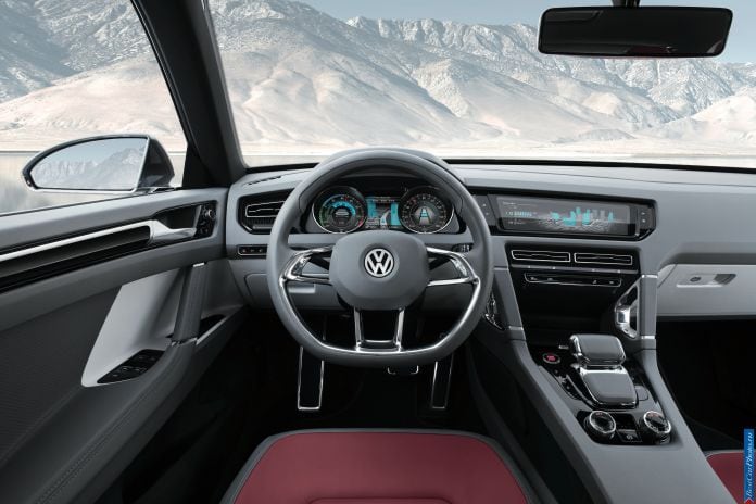 2011 Volkswagen Cross Coupe Concept - фотография 1 из 40