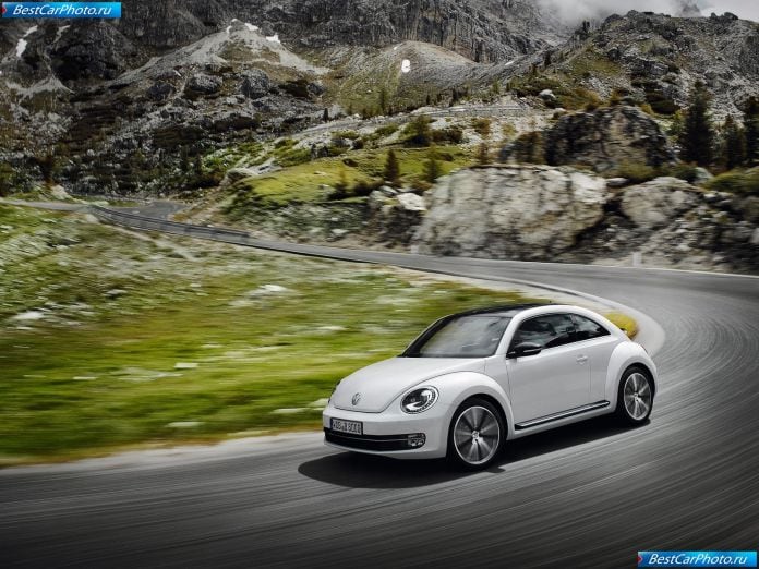 2012 Volkswagen Beetle - фотография 8 из 84