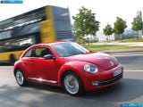 volkswagen_2012-beetle_1600x1200_018.jpg