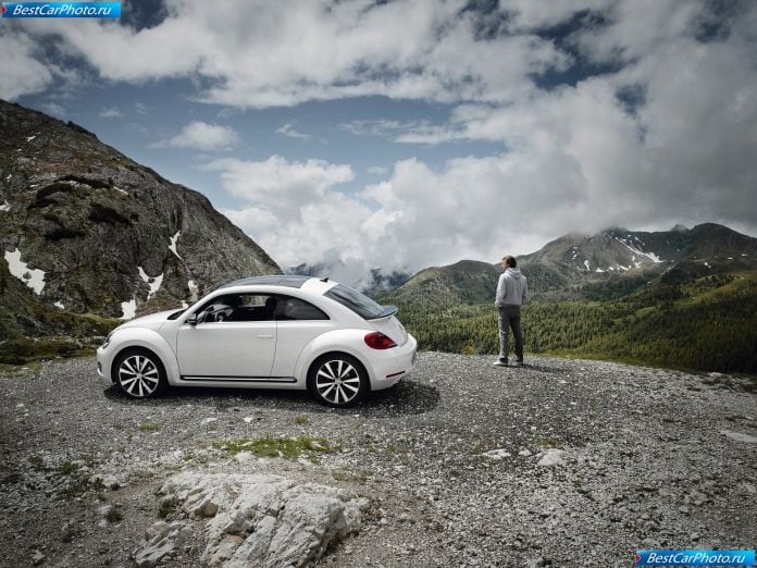 2012 Volkswagen Beetle - фотография 27 из 84 2012 Volkswagen Beetle - фотография 27 из 84