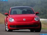 volkswagen_2012-beetle_1600x1200_044.jpg