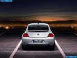 volkswagen_2012-beetle_1600x1200_045.jpg