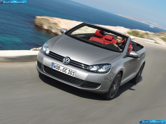 2012 Volkswagen Golf Cabriolet - фотография 12 из 111