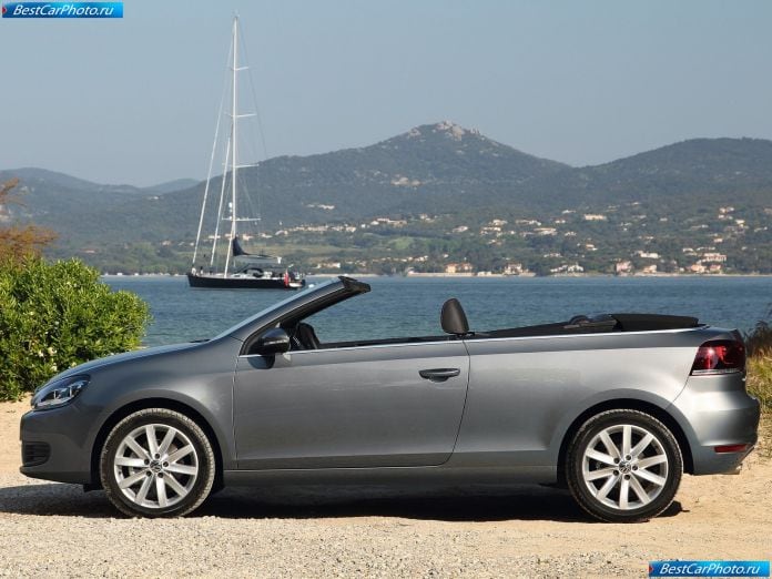 2012 Volkswagen Golf Cabriolet - фотография 36 из 111