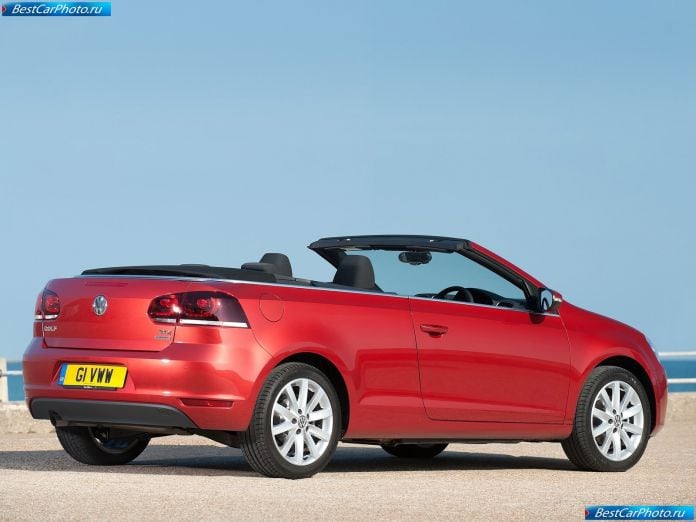 2012 Volkswagen Golf Cabriolet - фотография 45 из 111