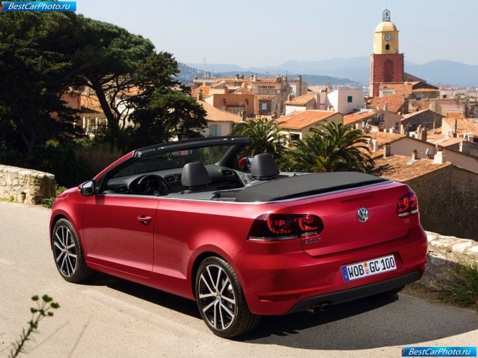 2012 Volkswagen Golf Cabriolet - фотография 50 из 111