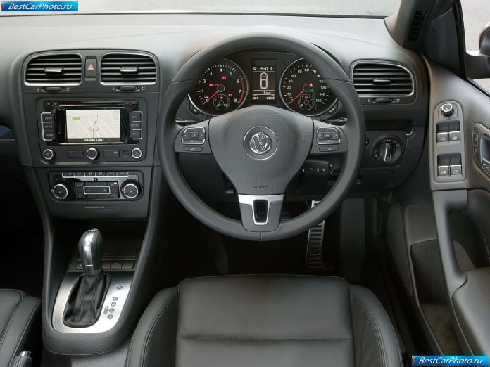 2012 Volkswagen Golf Cabriolet - фотография 85 из 111 2012 Volkswagen Golf Cabriolet - фотография 85 из 111