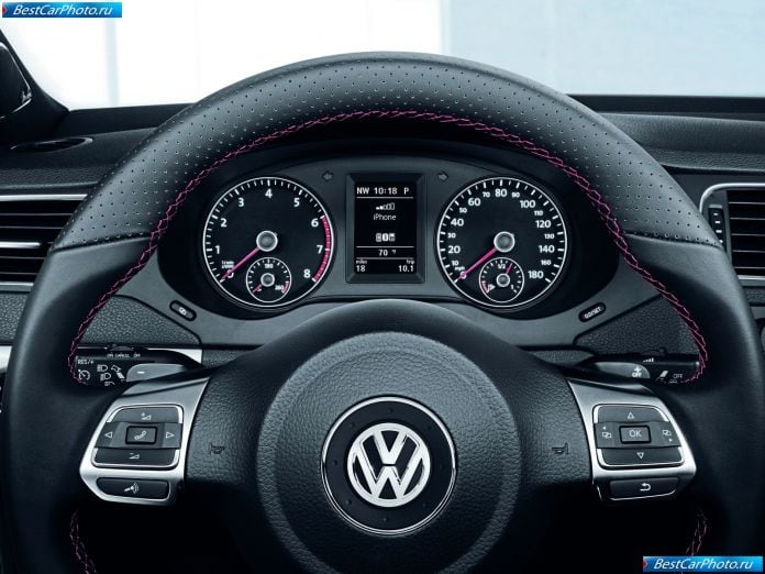 2012 Volkswagen Jetta Gli - фотография 6 из 7 2012 Volkswagen Jetta Gli - фотография 6 из 7