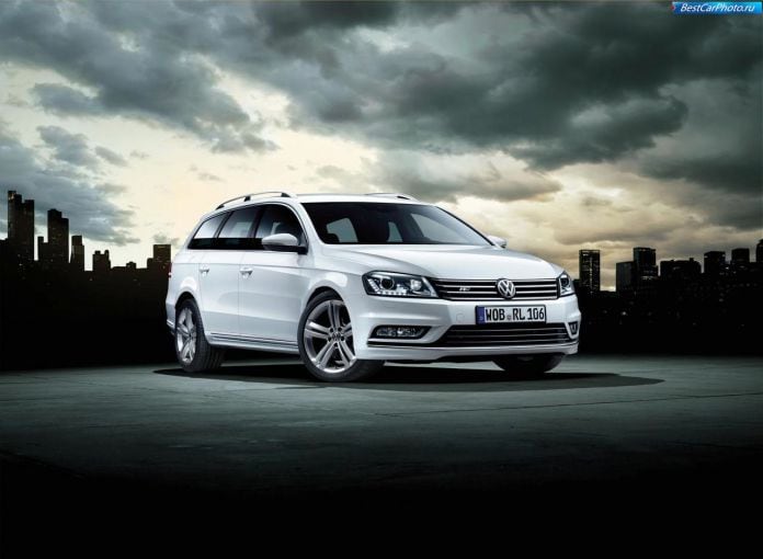 2012 Volkswagen Passat R-line - фотография 4 из 6