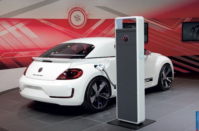 2012 Volkswagen e-Bugster Concept - фотография 13 из 17