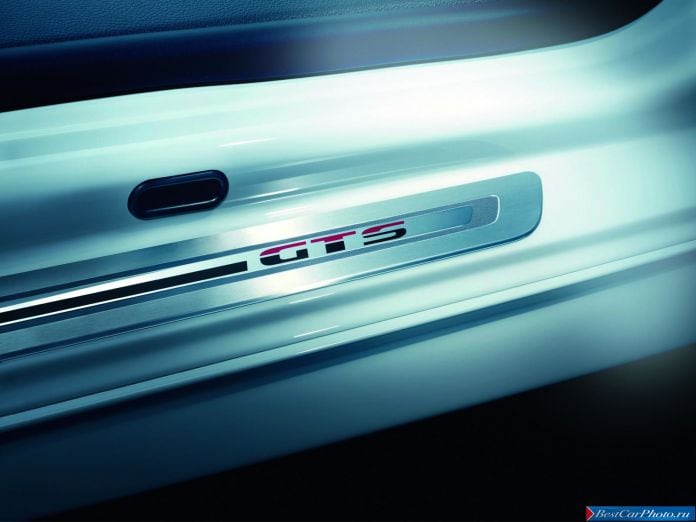 2012 Volkswagen Scirocco GTS - фотография 8 из 10
