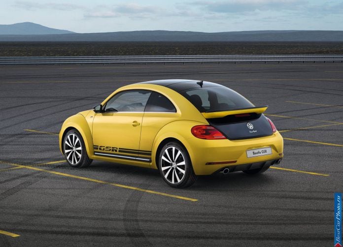 2013 Volkswagen Beetle GSR - фотография 6 из 27 2013 Volkswagen Beetle GSR - фотография 6 из 27