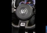 volkswagen_2013-beetle_gsr_1600x1200_024.jpg