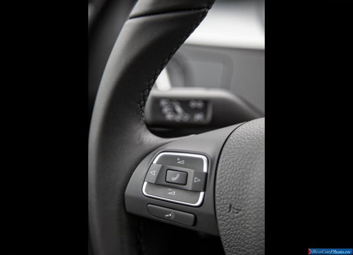 2013 Volkswagen CC - фотография 112 из 124