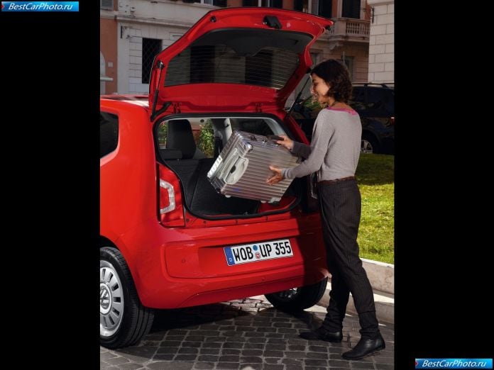 2013 Volkswagen Up - фотография 75 из 87