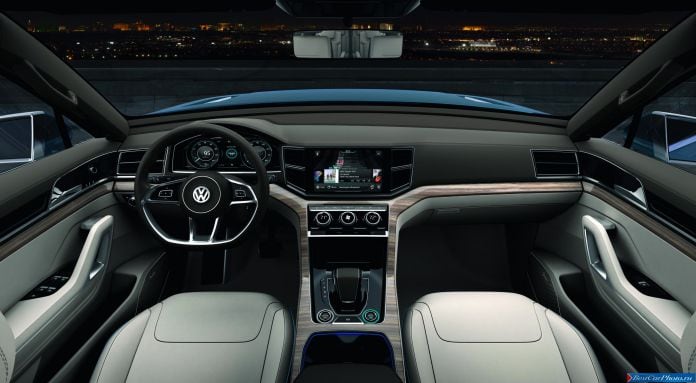 2013 Volkswagen CrossBlue Concept - фотография 10 из 31 2013 Volkswagen CrossBlue Concept - фотография 10 из 31