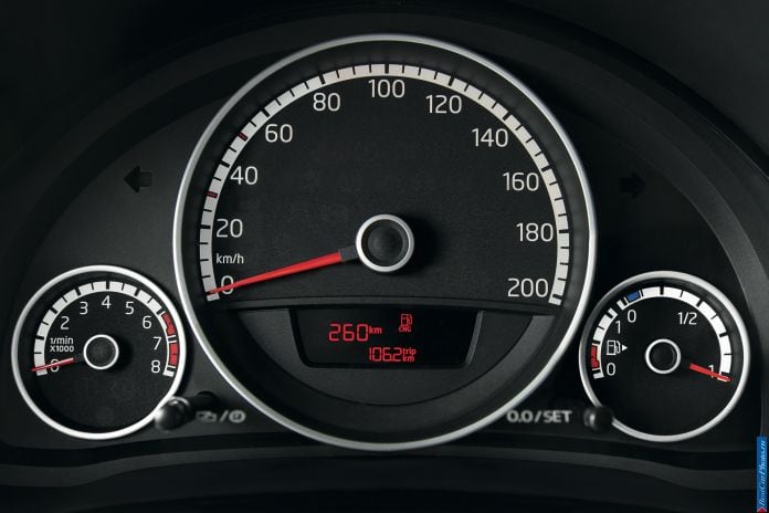 2013 Volkswagen Eco Up - фотография 16 из 20