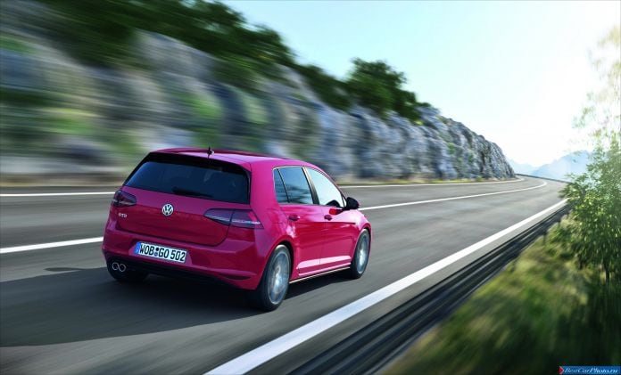 2013 Volkswagen Golf GTD - фотография 4 из 5